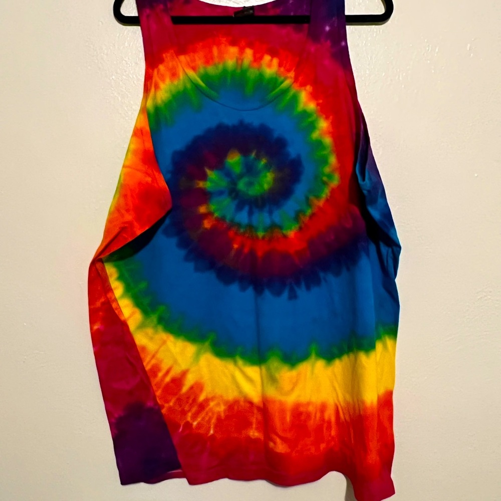 Try dye tank top size 3x